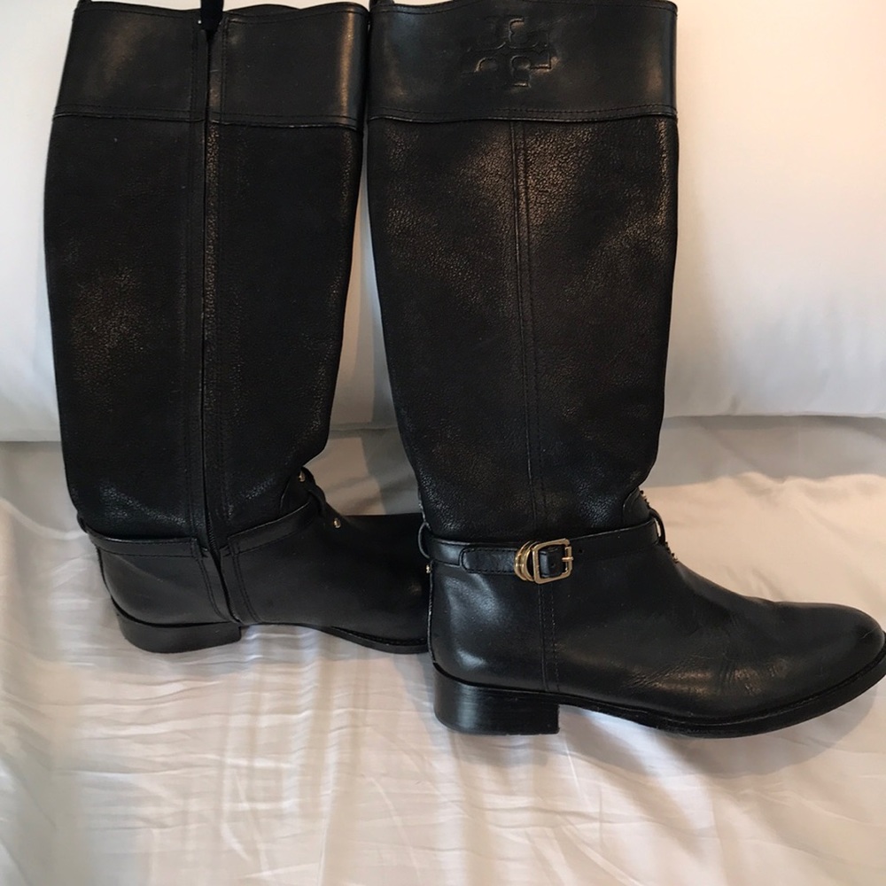 Tory Burch size 7.5 black zip boots